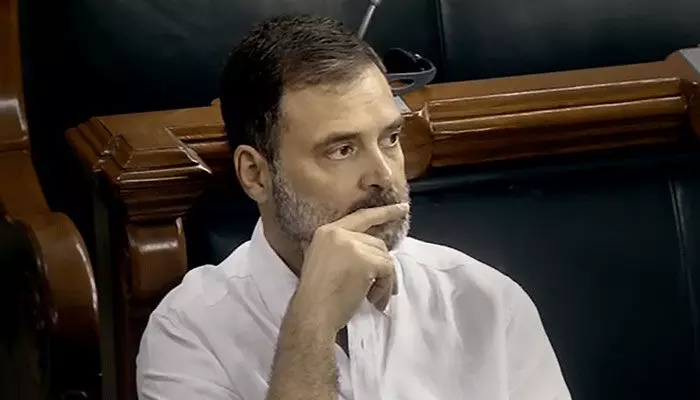 రాహుల్ ప్రసంగంలోని వ్యాఖ్యల తొలగింపు.. స్పీకర్ నిర్ణయం రాహుల్ ప్రసంగంలోని వ్యాఖ్యల తొలగింపు.. స్పీకర్ నిర్ణయం