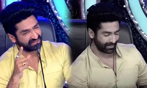 స్టేజ్‌పైనే కన్నీరు పెట్టుకున్న శేఖర్ మాస్టర్.. మేము డ్యాన్సర్స్ అంటూ ఎమోషనల్!