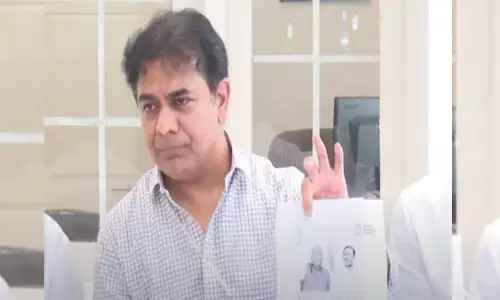 మా హయాంలో జరిగింది ఫిరాయింపులు కాదు.. ఎమ్మెల్యేల జంపింగ్ లపై కేటీఆర్ హాట్ కామెంట్స్