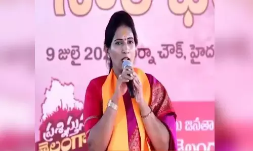 సీఎం ఇంటిని ముట్టడిస్తాం.. బీజేపీ మహిళా మోర్చ హెచ్చరిక