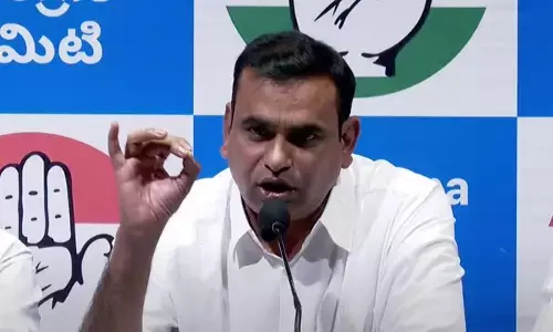 మీ నాయకులు పోతుంటే ఢిల్లీలో ఏం చేస్తున్నావ్ కేటీఆర్!.. ఎంపీ చామల కిరణ్ కుమార్ రెడ్డి ఫైర్