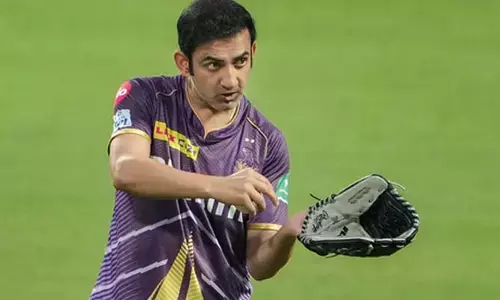 గంభీర్‌పై ప్రశంసలు కురిపించిన స్టార్క్