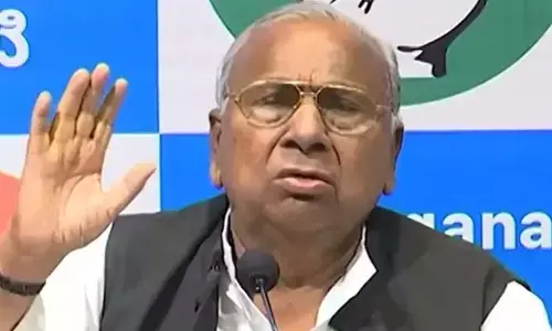 8 ఏళ్లుగా ఎలాంటి పదవి లేదు.. రాజ్యసభ ఛాన్స్ నాకే ఇవ్వాలి.. వీహెచ్ హాట్ కామెంట్స్