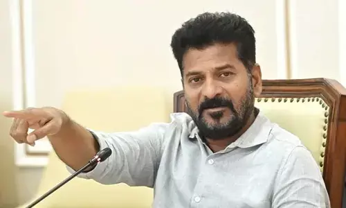 జాతీయ రహదారుల ప్రాజెక్టులపై సీఎం రేవంత్‌ సమీక్ష