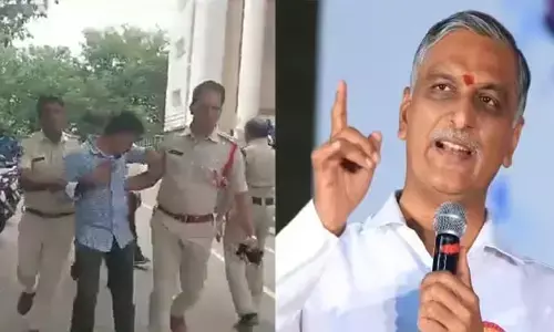 జర్నలిస్టుల పట్ల పోలీసుల తీరును ఖండిస్తున్నాం!.. బీఆర్ఎస్ నేత హరీష్ రావు ట్వీట్