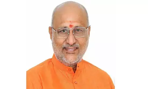 ఢిల్లీలో బోనాల వేడుకలు.. బంగారు బోనం సమర్పించిన గవర్నర్ రాధాకృష్ణన్
