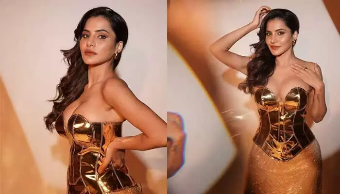 గోల్డెన్ హార్ట్ అంటూ బోల్డ్ లుక్లో రెచ్చిపోయి అషూ..మరీ ఇంత హాట్నా అంటున్న ఫ్యాన్స్! గోల్డెన్ హార్ట్ అంటూ బోల్డ్ లుక్లో రెచ్చిపోయి అషూ..మరీ ఇంత హాట్నా అంటున్న ఫ్యాన్స్!