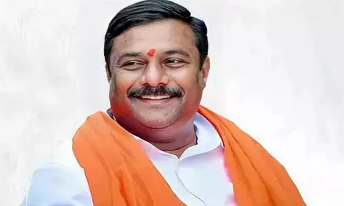 Aleti: అసెంబ్లీలో మాట్లాడాలంటే సీఎంకు జంకు!.. ఏళేటి సంచలన వ్యాఖ్యలు