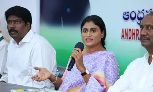 BIG BREAKING:సీఎం చంద్రబాబు పాలనపై వైఎస్ షర్మిల సంచలన వ్యాఖ్యలు..?