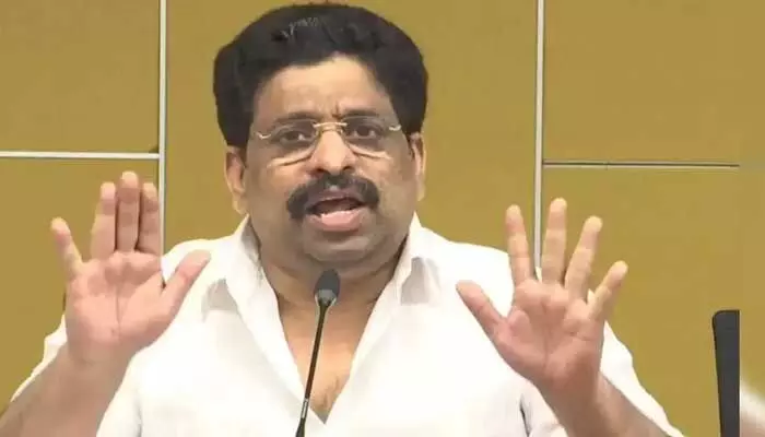 ఈసారి ఊరుకోం.. పేర్నినాని, అమర్నాథ్కు బుద్దా వెంకన్న స్ట్రాంగ్ వార్నింగ్ ఈసారి ఊరుకోం.. పేర్నినాని, అమర్నాథ్కు బుద్దా వెంకన్న స్ట్రాంగ్ వార్నింగ్