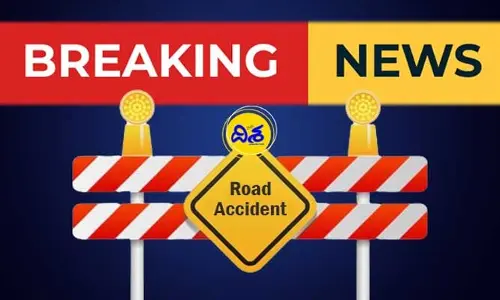 Road Accident: రాష్ట్రంలో ఘోర రోడ్డు ప్రమాదం.. స్పాట్‌లోనే తండ్రీ, కొడుకు దుర్మరణం