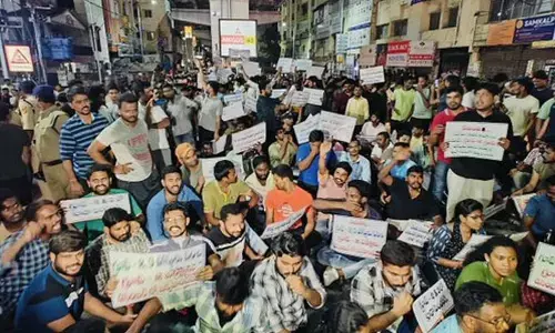 వారిద్దరికీ ఉద్యోగం కల్పించిన యువతకు ధన్యవాదాలు!.. బీఆర్ఎస్ నేత కేటీఆర్ సంచలన వ్యాఖ్యలు
