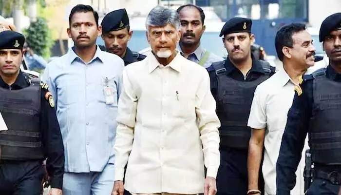 Breaking: రేపు ఢిల్లీకి సీఎం చంద్రబాబు.. అమిత్ షాతో కీలక భేటీ Breaking: రేపు ఢిల్లీకి సీఎం చంద్రబాబు.. అమిత్ షాతో కీలక భేటీ