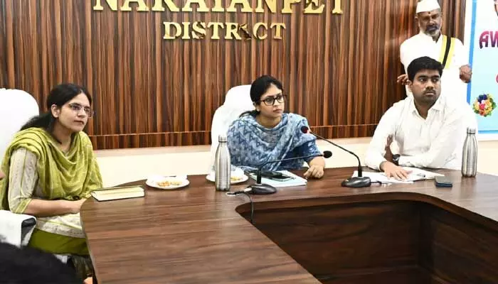 Collector Sikta Patnaik : రైతులను ఎలాంటి ఇబ్బందులకు గురి చేయొద్దు.. Collector Sikta Patnaik : రైతులను ఎలాంటి ఇబ్బందులకు గురి చేయొద్దు..