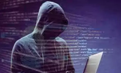సైబర్ నేరగాళ్ల ఉచ్చు..  కూతురు పెళ్లికి దాచుకున్న డబ్బులు మాయం
