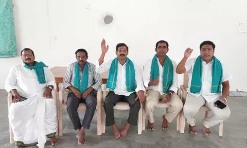 BRS leaders : రైతుల ఆవేదన.. దుఖం కాంగ్రెస్ ప్రభుత్వానికి మంచిది కాదు..