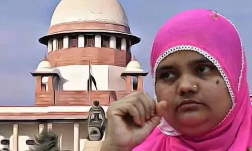 Bilkis Bano case: బిల్కిస్ బానో దోషులకు షాక్ ఇచ్చిన సుప్రీంకోర్టు