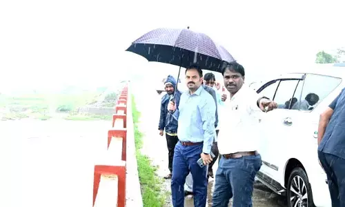 rain effect : లోతట్టు ప్రాంతాల ప్రజలు అప్రమత్తంగా ఉండాలి