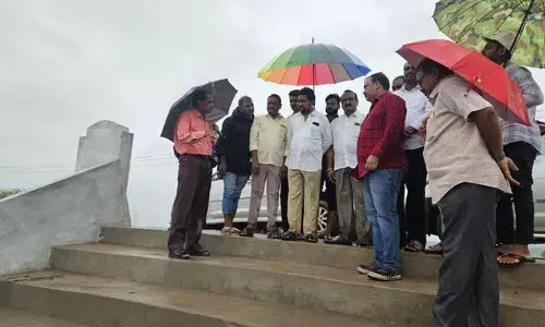 MLA Matta Ragamai Dayanand : వర్షాల పట్ల అధికారులు అప్రమత్తంగా ఉండాలి