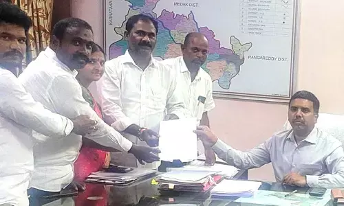 Court decision : మీరు బీసీ..కాదు ఓసీ...వెంటనే పదవిలో నుంచి దిగిపో...