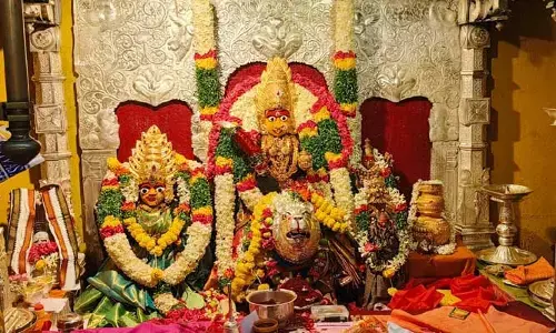 అమ్మవారి బోనాలకు సర్వం సిద్దం..