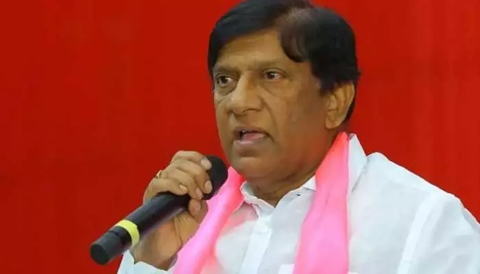 అడ్వైజరీ ప్యానెల్లో తెలంగాణ బిడ్డలకు చోటేది? మాజీ ఎంపీ బీ.వినోద్ కీలక వ్యాఖ్యలు అడ్వైజరీ ప్యానెల్లో తెలంగాణ బిడ్డలకు చోటేది? మాజీ ఎంపీ బీ.వినోద్ కీలక వ్యాఖ్యలు