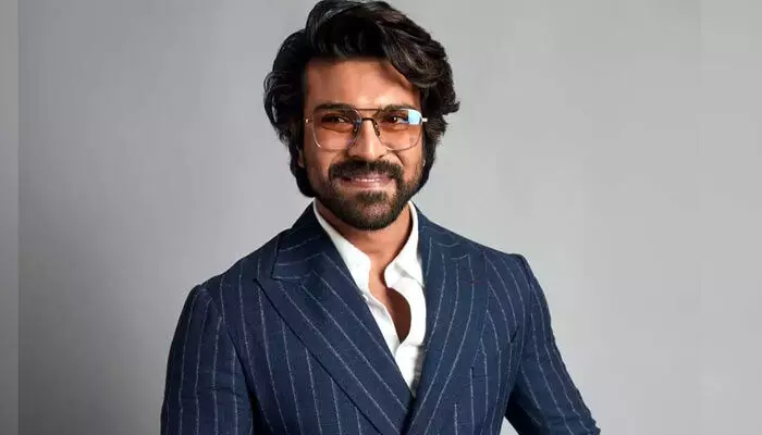 Ram Charan: పెద్ద మీసాలు, డిఫరెంట్ గడ్డంతో కనిపించనున్న రామ్చరణ్! Ram Charan: పెద్ద మీసాలు, డిఫరెంట్ గడ్డంతో కనిపించనున్న రామ్చరణ్!