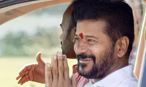 BREAKING: ఢిల్లీకి బయలుదేరిన సీఎం రేవంత్‌రెడ్డి.. ఆ అంశాలపై రాహుల్‌తో కీలక భేటీ