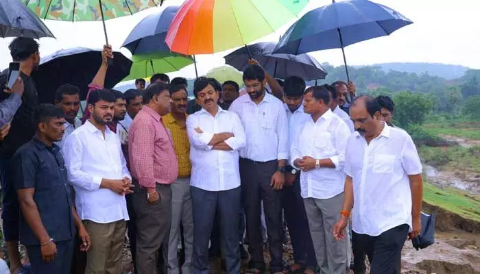Minister Ponguleti : పెదవాగు నిర్వాసితులందరిని ఆదుకుంటాం.. Minister Ponguleti : పెదవాగు నిర్వాసితులందరిని ఆదుకుంటాం..