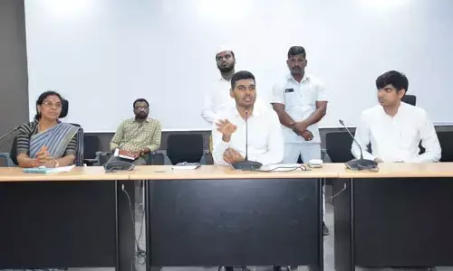 Siddipet Collector : ట్రాన్స్ జెండర్ల జీవనోపాధికి ప్రాధాన్యత