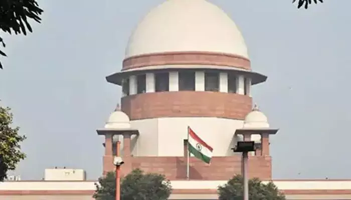 Bail orders: అసాధారణ కేసుల్లో మాత్రమే బెయిల్పై స్టే విధించాలి..సుప్రీంకోర్టు కీలక వ్యాఖ్యలు Bail orders: అసాధారణ కేసుల్లో మాత్రమే బెయిల్పై స్టే విధించాలి..సుప్రీంకోర్టు కీలక వ్యాఖ్యలు