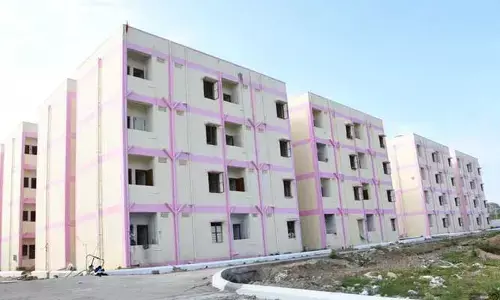 వరంగల్‌ జిల్లాలో ‘డబుల్’ లొల్లి...!