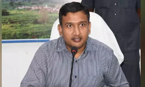 Collector Rajarshi Shah : భారీ వర్షాల దృష్ట్యా ప్రజలు అప్రమత్తంగా ఉండాలి..