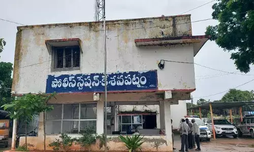 Sankarapatnam : శిథిలావస్థలో పోలీస్ స్టేషన్