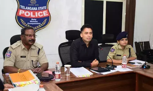 SP Akhil Mahajan : విజిబుల్ పోలీసింగ్‌కు  అధిక ప్రాధాన్యతనివ్వాలి
