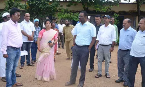 Collector : సిరికొండలో కలెక్టర్ విస్తృత తనిఖీలు..