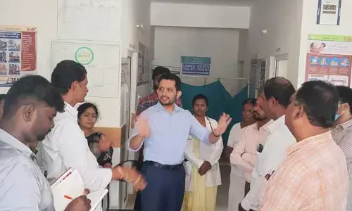 Collector Goutham : సీజనల్ వ్యాధులపై ప్రజలకు అవగాహన కల్పించాలి