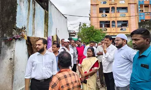 Additional Collector : మున్సిపాలిటీ వార్డుల్లో సమస్యలు తలెత్తకుండా చూడాలి..