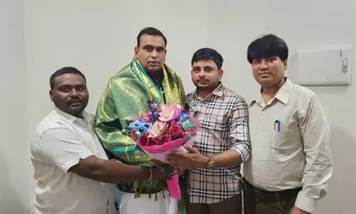 ఎంపీ చామల పుట్టినరోజు వేడుకల్లో పాల్గొన్న వాస్విక్ ఫౌండేషన్ వైస్ చైర్మన్