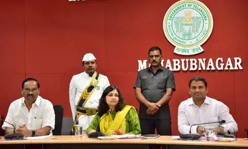 Collector Vijayendira Boi : సీఎంఆర్ డెలివరీ సకాలంలో చేయాలి..