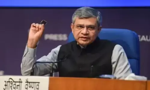రైల్వే కేటాయింపులపై మంత్రి అశ్విని వైష్ణవ్