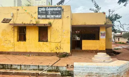 Sanitation : పంచాయతీల కష్టాలు ఇంకా ఎన్నాళ్లు..గ్రామాల్లో ఎక్కడి మురుగు అక్కడే