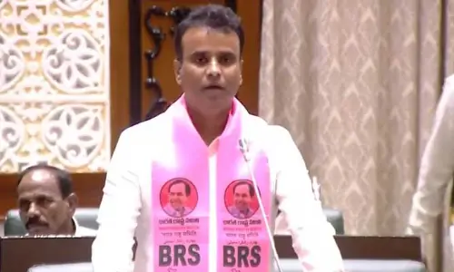 TS Assembly: ఏకకాలంలో రెండు లక్షల రుణమాఫీ అంటూ కాంగ్రెస్ మోసం: ఎమ్మెల్యే కేపీ వివేకానంద