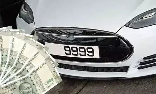 వేలంలో భారీ ధర పలికిన TG 09 A 9999 నెంబర్