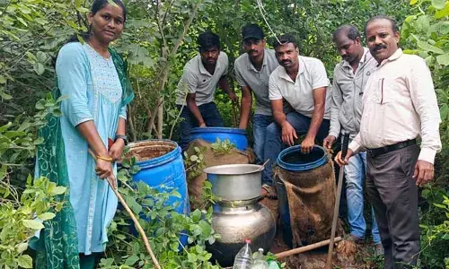Excise Circle CI : నాటు సారా తయారీ కేంద్రాల పై ఉక్కుపాదం..