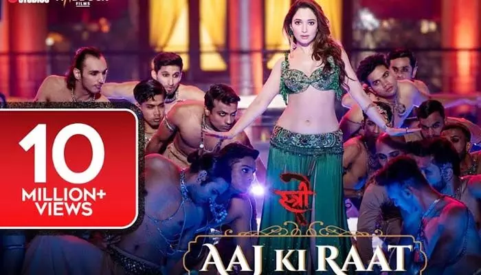 Tamannaah:మరో ఐటెం సాంగ్లో గ్లామర్ స్టెప్పులతో ఇరగదీసిన స్టార్ హీరోయిన్. (ఫుల్ సాంగ్) Tamannaah:మరో ఐటెం సాంగ్లో గ్లామర్ స్టెప్పులతో ఇరగదీసిన స్టార్ హీరోయిన్. (ఫుల్ సాంగ్)