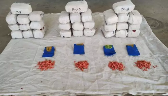 Drug Bust: మణిపూర్ నుంచి మేఘాలయకు డ్రగ్స్.. ఇద్దరి అరెస్ట్ Drug Bust: మణిపూర్ నుంచి మేఘాలయకు డ్రగ్స్.. ఇద్దరి అరెస్ట్