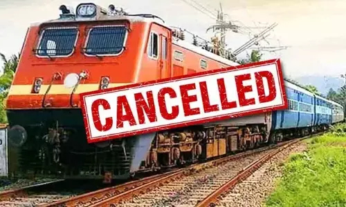 Railway News: ప్రయాణికులకు బిగ్ అలర్ట్.. నెల రోజుల పాటు ఆ రైలు సర్వీసులు రద్దు!