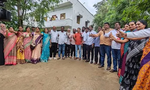 Jadcherla  : జడ్చర్ల మున్సిపల్ చైర్ పర్సన్‌పై నెగ్గిన అవిశ్వాసం