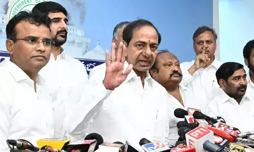 BREAKING: కాంగ్రెస్ ప్రభుత్వం.. అర్బక ప్రభుత్వం: బడ్జెట్‌పై కేసీఆర్ సంచలన వ్యాఖ్యలు